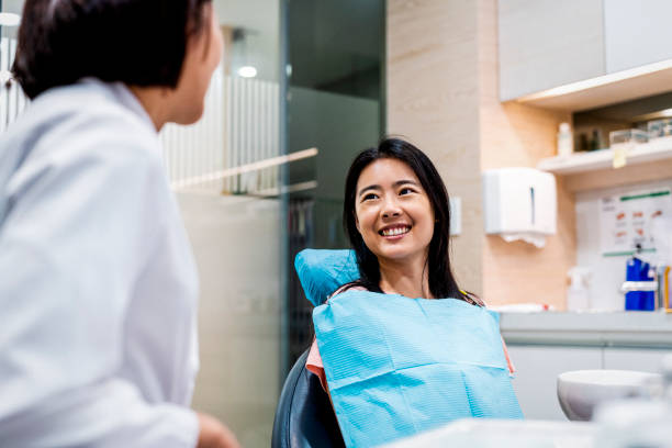 Best Tooth Extraction  in Waukegan, IL