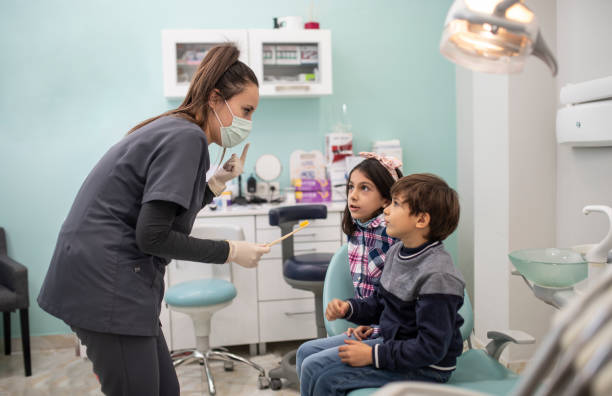 Best Root Canal Treatment  in Waukegan, IL